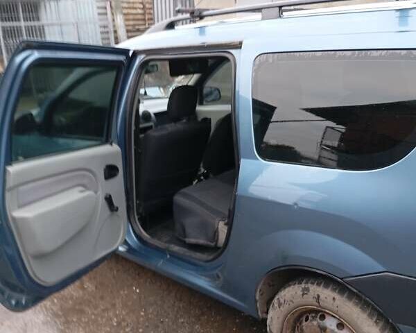 Синий Дачия Логан, объемом двигателя 1.6 л и пробегом 220 тыс. км за 2300 $, фото 7 на Automoto.ua