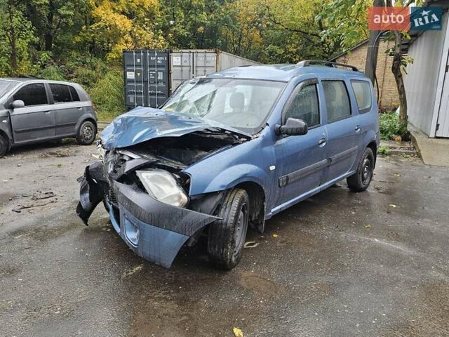 Синій Дачія Logan, об'ємом двигуна 1.6 л та пробігом 200 тис. км за 1200 $, фото 7 на Automoto.ua