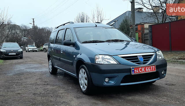 Синій Дачія Logan, об'ємом двигуна 1.6 л та пробігом 245 тис. км за 5650 $, фото 8 на Automoto.ua