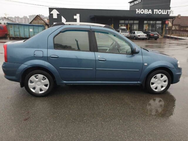 Синий Дачия Логан, объемом двигателя 1.6 л и пробегом 234 тыс. км за 4500 $, фото 6 на Automoto.ua
