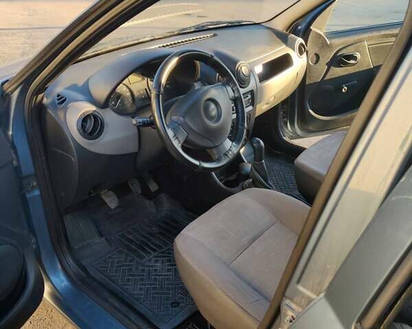 Синій Дачія Logan, об'ємом двигуна 1.4 л та пробігом 155 тис. км за 4200 $, фото 7 на Automoto.ua