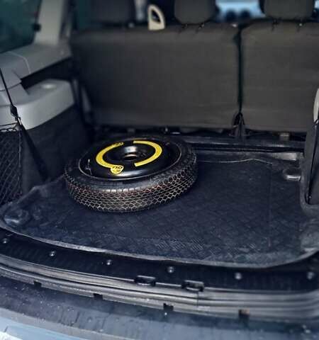 Синий Дачия Логан, объемом двигателя 1.6 л и пробегом 233 тыс. км за 4850 $, фото 23 на Automoto.ua