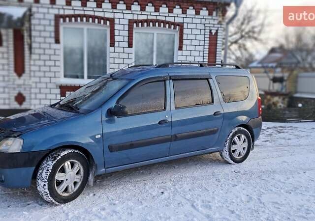 Синий Дачия Логан, объемом двигателя 1.6 л и пробегом 233 тыс. км за 4850 $, фото 2 на Automoto.ua