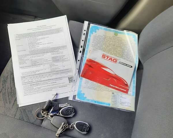Синий Дачия Логан, объемом двигателя 1.39 л и пробегом 135 тыс. км за 1950 $, фото 22 на Automoto.ua