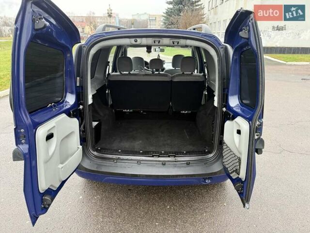 Синий Дачия Логан, объемом двигателя 1.6 л и пробегом 183 тыс. км за 5650 $, фото 1 на Automoto.ua