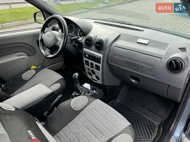 Синий Дачия Логан, объемом двигателя 1.6 л и пробегом 250 тыс. км за 3300 $, фото 19 на Automoto.ua