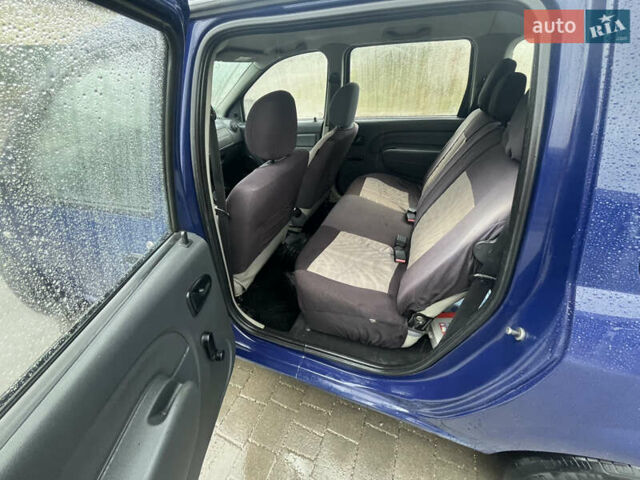 Синий Дачия Логан, объемом двигателя 1.39 л и пробегом 241 тыс. км за 4499 $, фото 8 на Automoto.ua