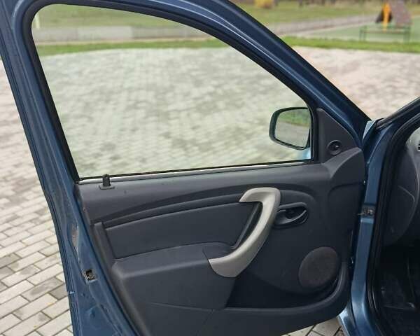 Дачия Логан 2008 в Желтых Водах на Automoto.ua Синий Дачия Логан, объемом двигателя 1.6 л и пробегом 144 тыс. км за 4700 $, фото 9 на Automoto.ua