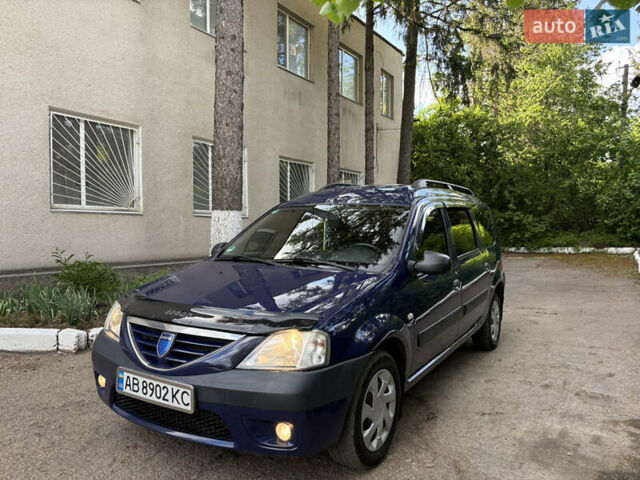 Синий Дачия Логан, объемом двигателя 1.6 л и пробегом 197 тыс. км за 5300 $, фото 2 на Automoto.ua