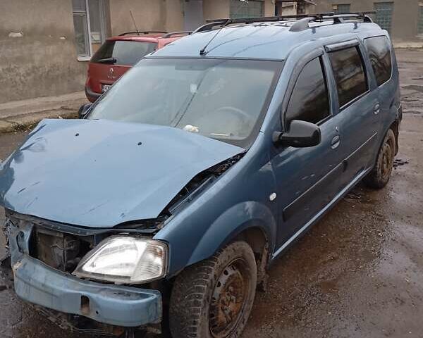 Синий Дачия Логан, объемом двигателя 1.6 л и пробегом 220 тыс. км за 2300 $, фото 1 на Automoto.ua