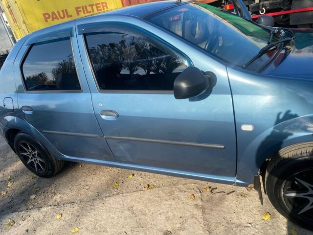 Синій Дачія Logan, об'ємом двигуна 1.4 л та пробігом 165 тис. км за 3200 $, фото 1 на Automoto.ua