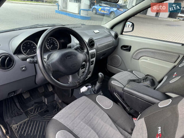 Синий Дачия Логан, объемом двигателя 1.6 л и пробегом 250 тыс. км за 3300 $, фото 11 на Automoto.ua