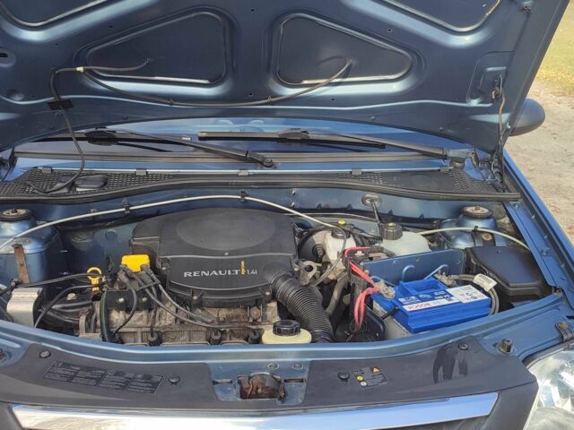 Синий Дачия Логан, объемом двигателя 1.4 л и пробегом 97 тыс. км за 5000 $, фото 13 на Automoto.ua