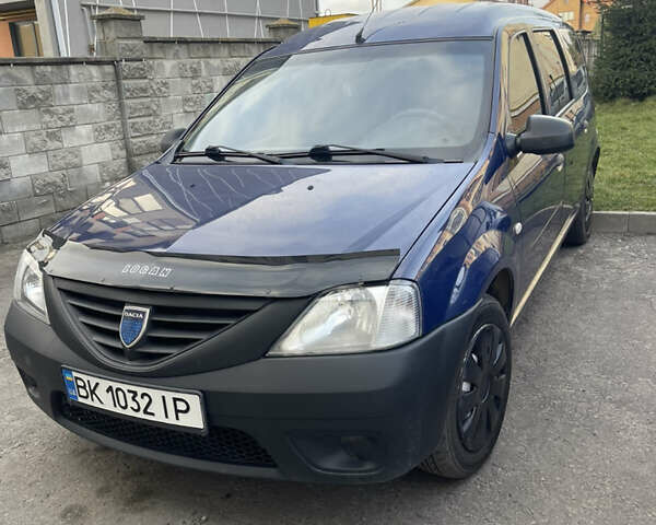 Синий Дачия Логан, объемом двигателя 1.39 л и пробегом 321 тыс. км за 4400 $, фото 5 на Automoto.ua