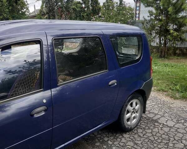 Дачия Логан 2008 в Каменце-Подольском на Automoto.ua Синий Дачия Логан, объемом двигателя 1.6 л и пробегом 225 тыс. км за 4200 $, фото 1 на Automoto.ua