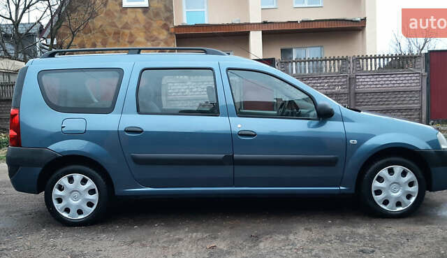 Синій Дачія Logan, об'ємом двигуна 1.6 л та пробігом 245 тис. км за 5650 $, фото 13 на Automoto.ua