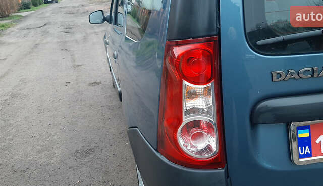 Синій Дачія Logan, об'ємом двигуна 1.6 л та пробігом 245 тис. км за 5650 $, фото 18 на Automoto.ua