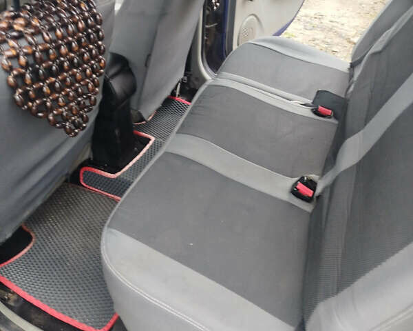 Синій Дачія Logan, об'ємом двигуна 1.6 л та пробігом 246 тис. км за 4300 $, фото 8 на Automoto.ua