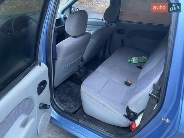 Синій Дачія Logan, об'ємом двигуна 1.6 л та пробігом 215 тис. км за 3900 $, фото 8 на Automoto.ua