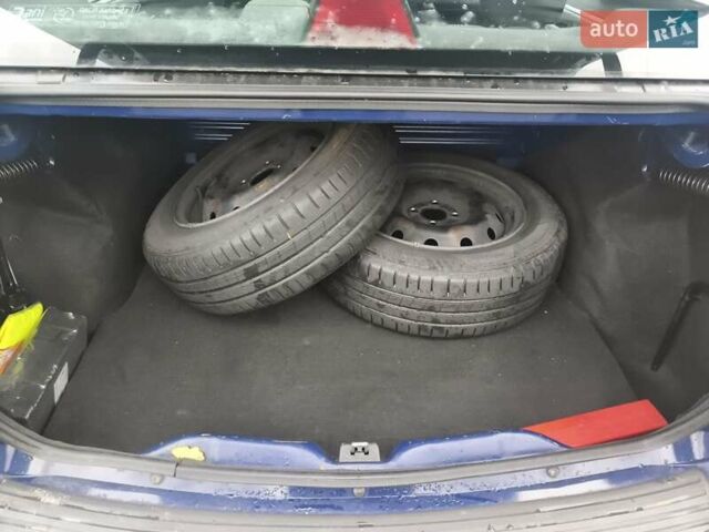 Синий Дачия Логан, объемом двигателя 1.4 л и пробегом 178 тыс. км за 4999 $, фото 12 на Automoto.ua