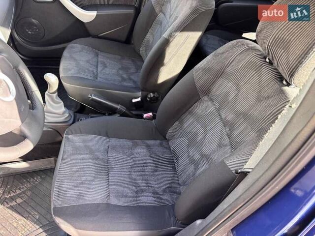 Синій Дачія Logan, об'ємом двигуна 1.6 л та пробігом 189 тис. км за 6500 $, фото 26 на Automoto.ua