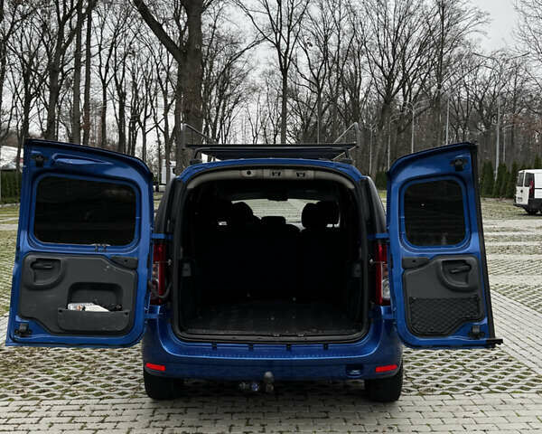 Синий Дачия Логан, объемом двигателя 1.6 л и пробегом 227 тыс. км за 4600 $, фото 10 на Automoto.ua