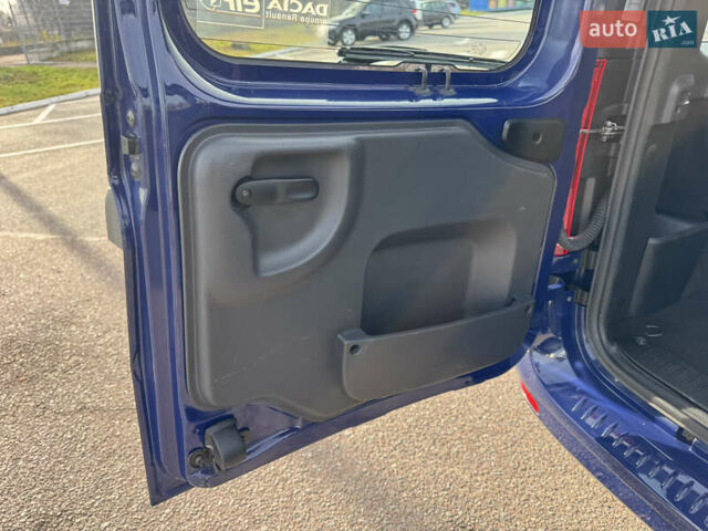 Синій Дачія Logan, об'ємом двигуна 1.6 л та пробігом 198 тис. км за 6550 $, фото 66 на Automoto.ua