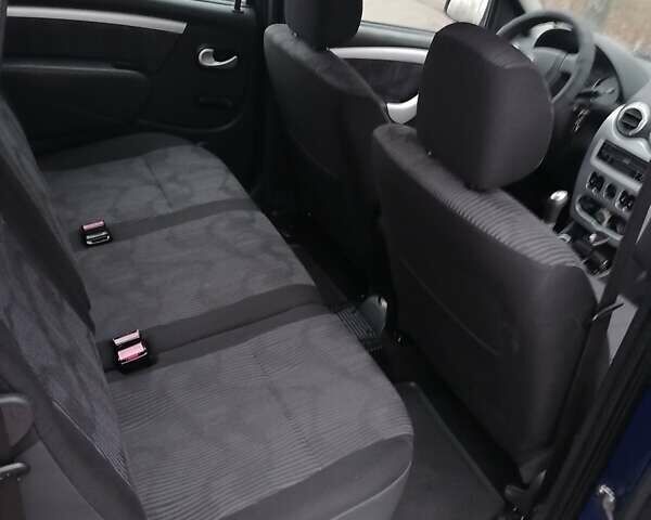 Синий Дачия Логан, объемом двигателя 1.6 л и пробегом 134 тыс. км за 6500 $, фото 4 на Automoto.ua