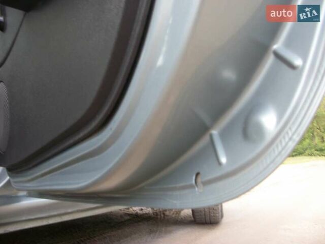 Синий Дачия Логан, объемом двигателя 1.6 л и пробегом 168 тыс. км за 6999 $, фото 29 на Automoto.ua