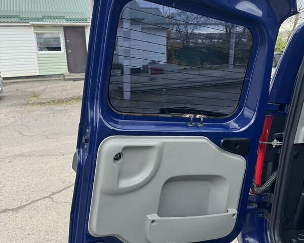 Дачія Logan 2009 у Рівному на Automoto.ua Синій Дачія Logan, об'ємом двигуна 0 л та пробігом 173 тис. км за 5490 $, фото 28 на Automoto.ua