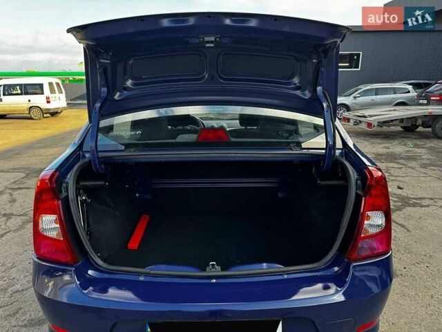 Синій Дачія Logan, об'ємом двигуна 1.39 л та пробігом 37 тис. км за 5800 $, фото 17 на Automoto.ua