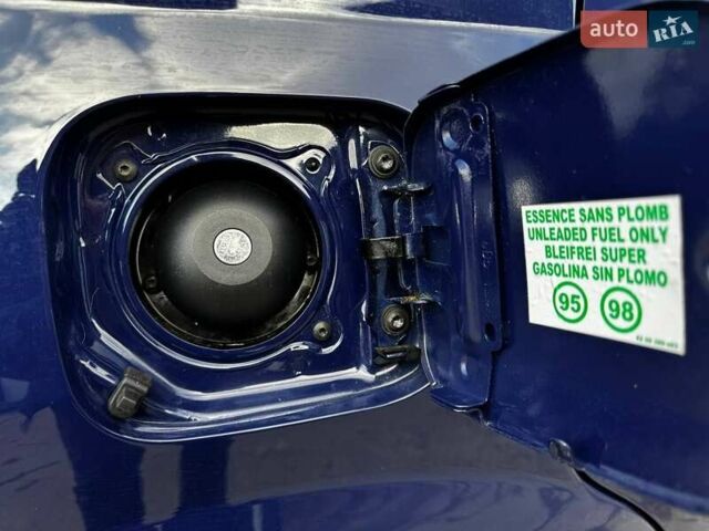 Синій Дачія Logan, об'ємом двигуна 1.39 л та пробігом 37 тис. км за 5800 $, фото 18 на Automoto.ua