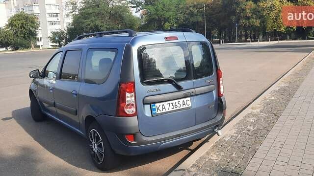 Синий Дачия Логан, объемом двигателя 0 л и пробегом 250 тыс. км за 6450 $, фото 6 на Automoto.ua