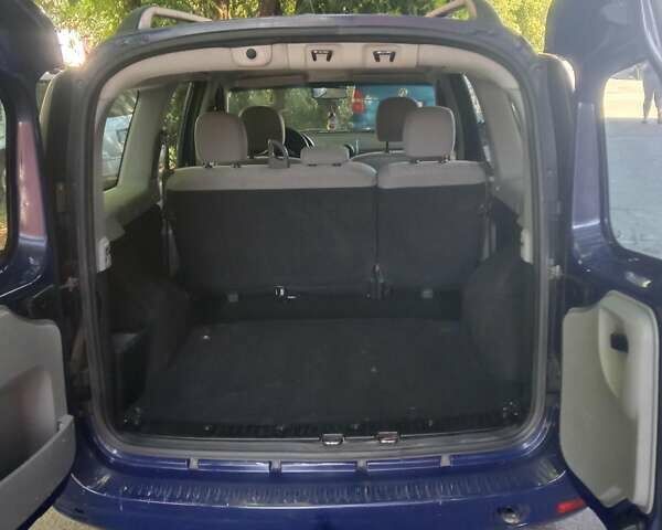 Синий Дачия Логан, объемом двигателя 1.39 л и пробегом 248 тыс. км за 3800 $, фото 12 на Automoto.ua