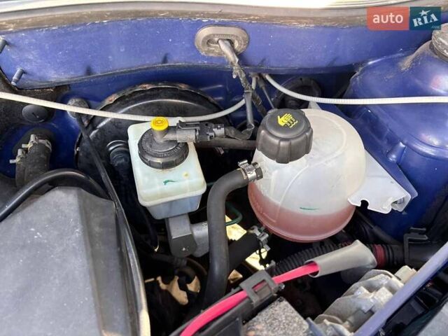 Синій Дачія Logan, об'ємом двигуна 1.6 л та пробігом 189 тис. км за 6500 $, фото 43 на Automoto.ua