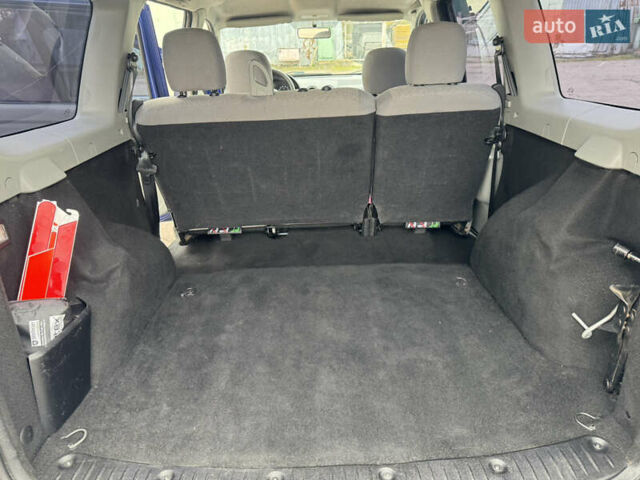 Дачія Logan 2009 у Рівному на Automoto.ua Синій Дачія Logan, об'ємом двигуна 0 л та пробігом 173 тис. км за 5490 $, фото 30 на Automoto.ua