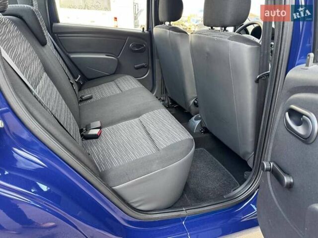 Синій Дачія Logan, об'ємом двигуна 1.39 л та пробігом 37 тис. км за 5800 $, фото 19 на Automoto.ua
