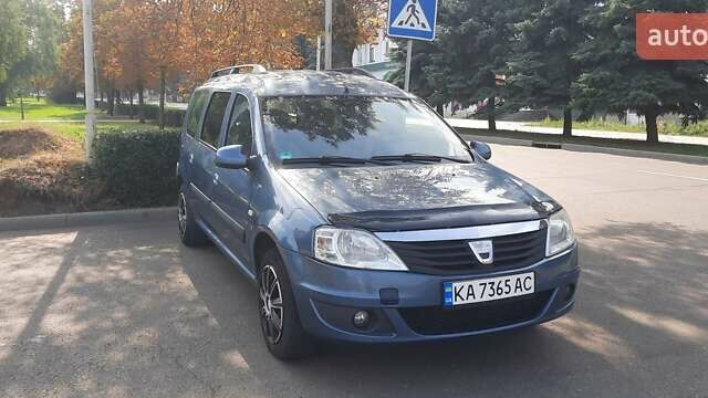 Синий Дачия Логан, объемом двигателя 0 л и пробегом 250 тыс. км за 6450 $, фото 14 на Automoto.ua