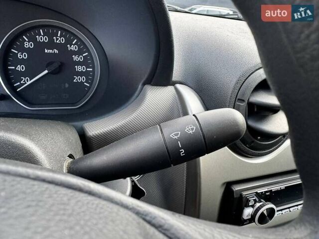 Синій Дачія Logan, об'ємом двигуна 1.39 л та пробігом 37 тис. км за 5800 $, фото 39 на Automoto.ua