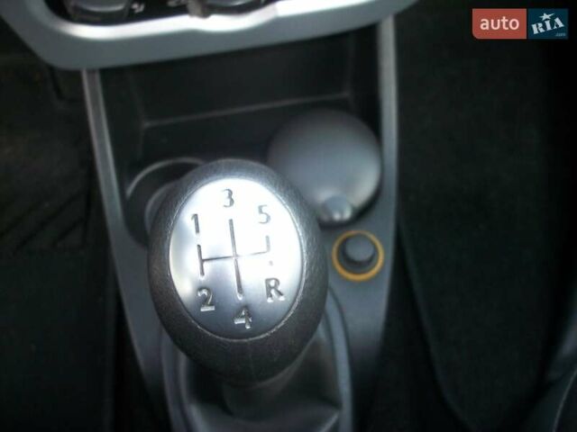 Синий Дачия Логан, объемом двигателя 1.6 л и пробегом 168 тыс. км за 6999 $, фото 40 на Automoto.ua