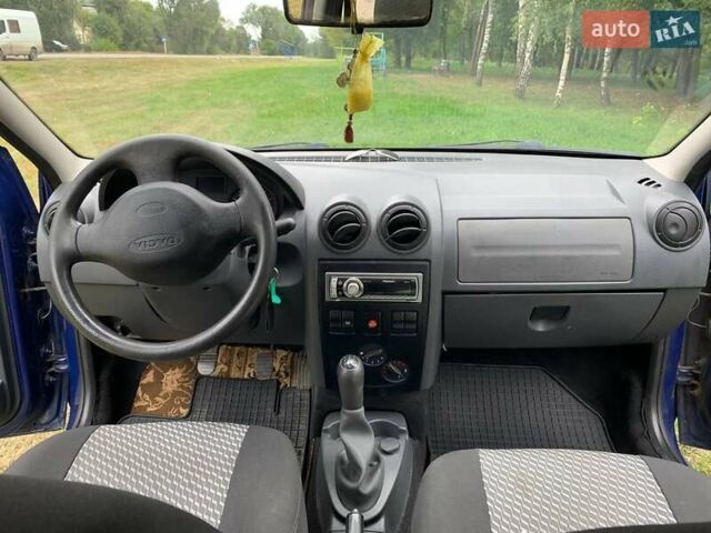 Синий Дачия Логан, объемом двигателя 1.39 л и пробегом 218 тыс. км за 4500 $, фото 10 на Automoto.ua