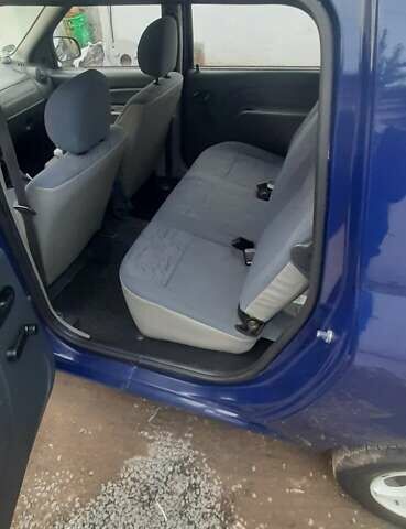 Синий Дачия Логан, объемом двигателя 1.39 л и пробегом 256 тыс. км за 3900 $, фото 5 на Automoto.ua