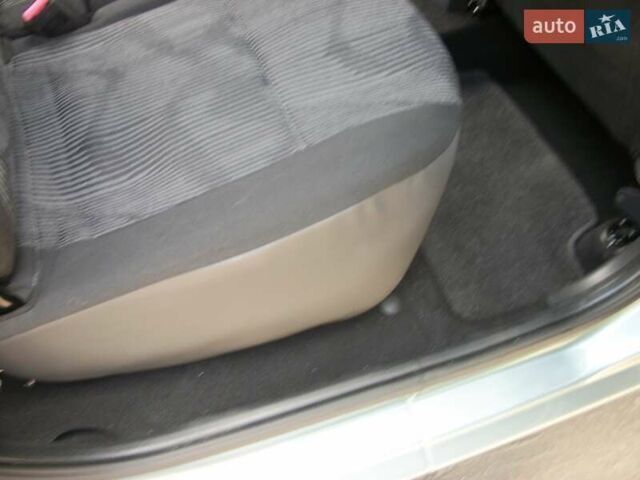 Синий Дачия Логан, объемом двигателя 1.6 л и пробегом 168 тыс. км за 6999 $, фото 22 на Automoto.ua