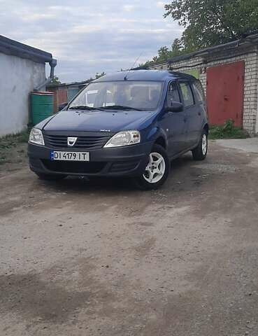 Синий Дачия Логан, объемом двигателя 1.39 л и пробегом 256 тыс. км за 3900 $, фото 8 на Automoto.ua