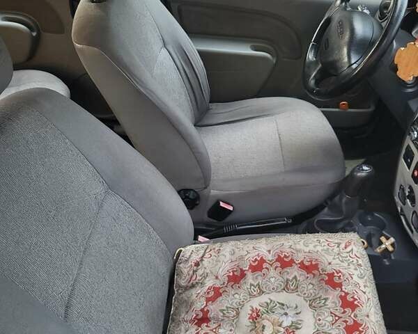 Синий Дачия Логан, объемом двигателя 1.39 л и пробегом 188 тыс. км за 4300 $, фото 1 на Automoto.ua