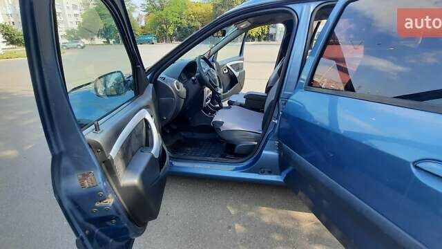 Синий Дачия Логан, объемом двигателя 0 л и пробегом 250 тыс. км за 6450 $, фото 22 на Automoto.ua