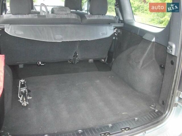 Синий Дачия Логан, объемом двигателя 1.6 л и пробегом 168 тыс. км за 6999 $, фото 32 на Automoto.ua