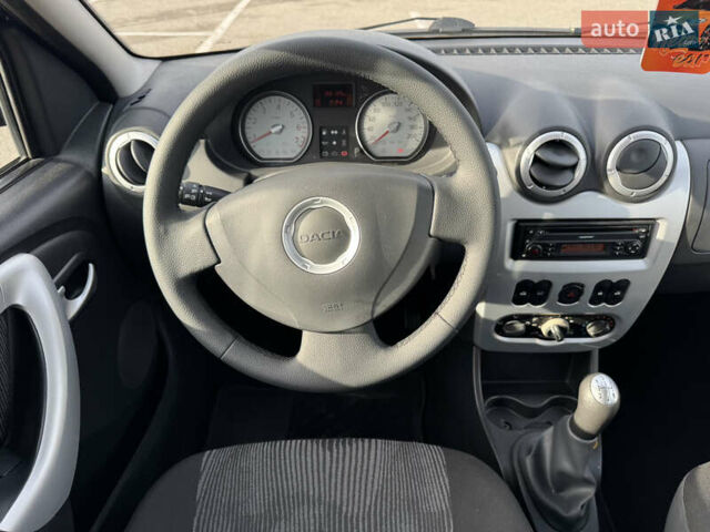 Синій Дачія Logan, об'ємом двигуна 1.6 л та пробігом 198 тис. км за 6550 $, фото 35 на Automoto.ua