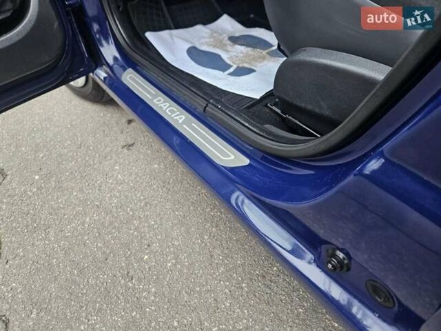 Синій Дачія Logan, об'ємом двигуна 1.6 л та пробігом 192 тис. км за 5750 $, фото 51 на Automoto.ua