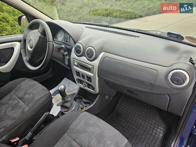 Синій Дачія Logan, об'ємом двигуна 1.6 л та пробігом 192 тис. км за 5750 $, фото 39 на Automoto.ua